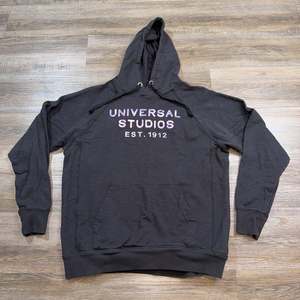 Universal Studios Shirt Womens Large Fleece Pullover Black Graphic Print